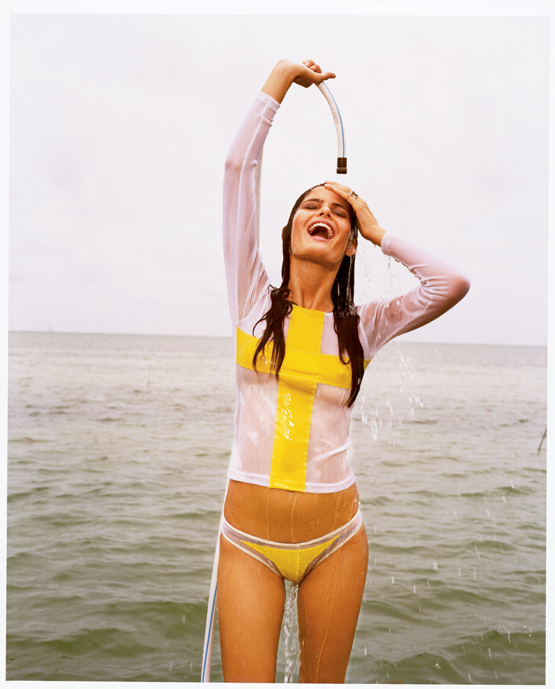 isabeli-fontana-tbt-2003-5_0.jpg